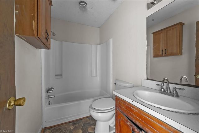 331 Washington Avenue, Reidsville, NC 27320