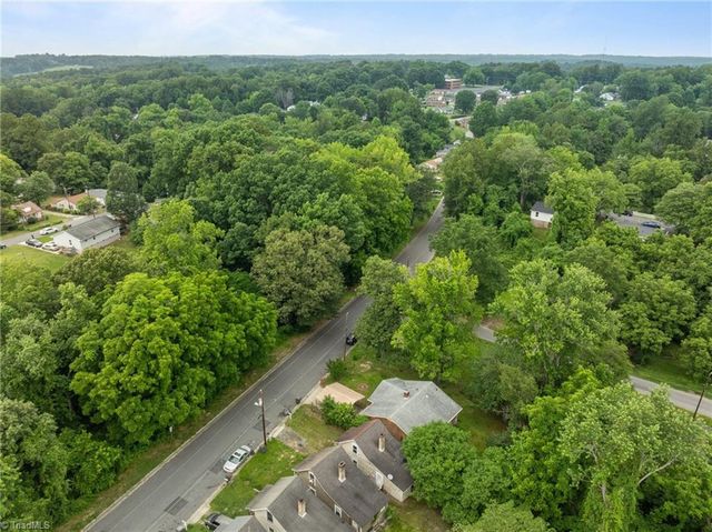 331 Washington Avenue, Reidsville, NC 27320