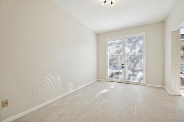 2100 Tanglewilde Street 195, Houston, TX 77063