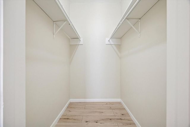 2100 Tanglewilde Street 195, Houston, TX 77063