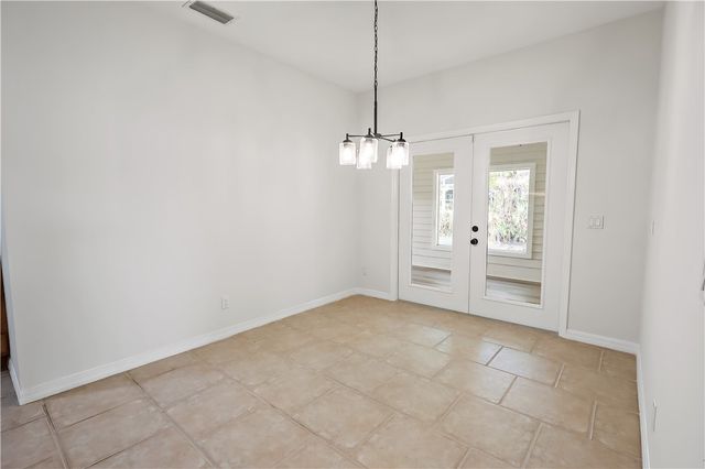 410 Arrowhead Trail, Vero Beach, FL 32963
