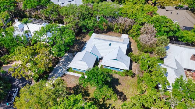 410 Arrowhead Trail, Vero Beach, FL 32963