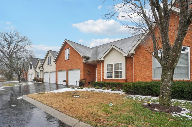 2521 Pennington Bend Rd Apt 206, Nashville, TN 37214