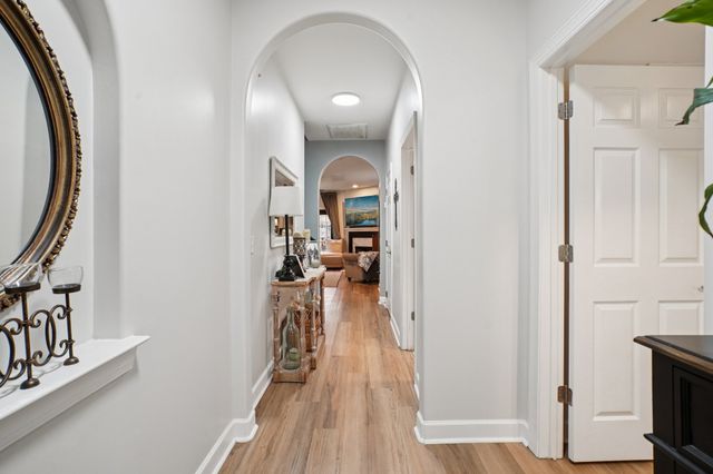 2521 Pennington Bend Rd Apt 206, Nashville, TN 37214