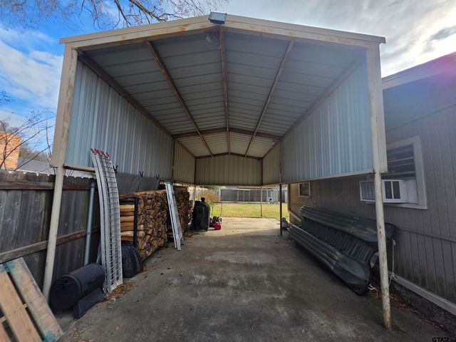 109 Randal, Pittsburg, TX 75686