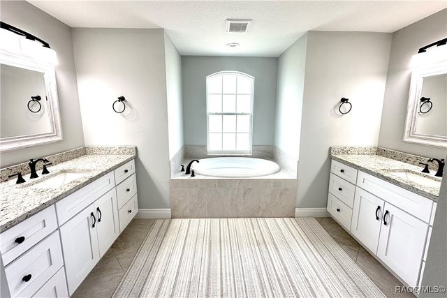 5262 SW 114th Street Road, Ocala, FL 34476