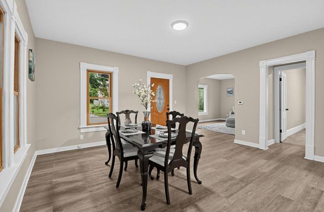 324 Conkey STREET, Burlington, WI 53105