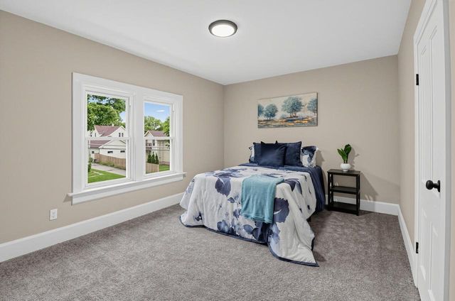 324 Conkey STREET, Burlington, WI 53105