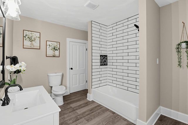 324 Conkey STREET, Burlington, WI 53105