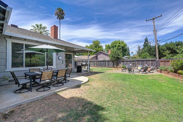 10516 Malaga Way, Rancho Cordova, CA 95670