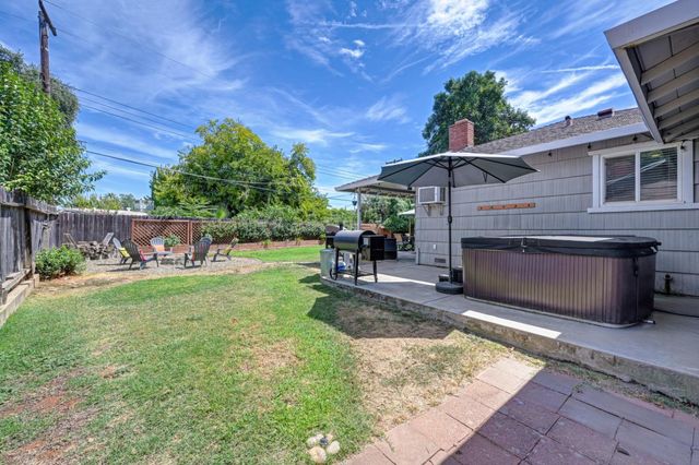 10516 Malaga Way, Rancho Cordova, CA 95670