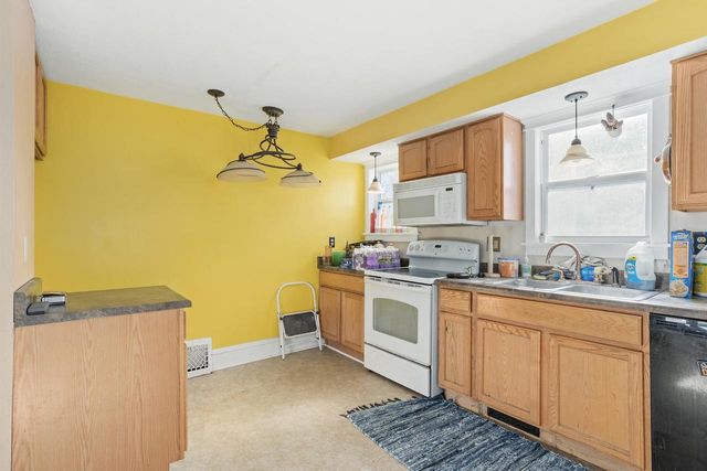 625 Yuba Street, Janesville, WI 53545