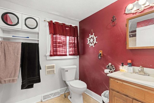 625 Yuba Street, Janesville, WI 53545