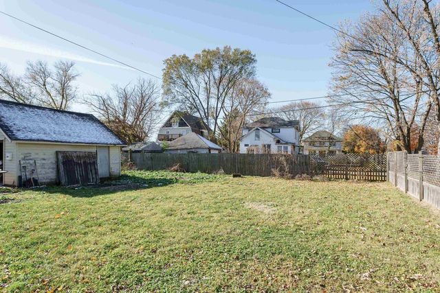 625 Yuba Street, Janesville, WI 53545