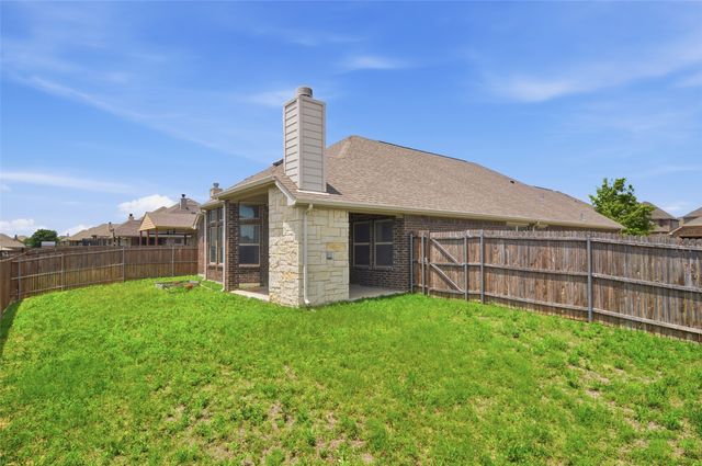466 Rockaway Drive, Midlothian, TX 76065