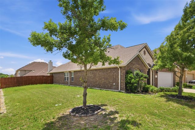 466 Rockaway Drive, Midlothian, TX 76065