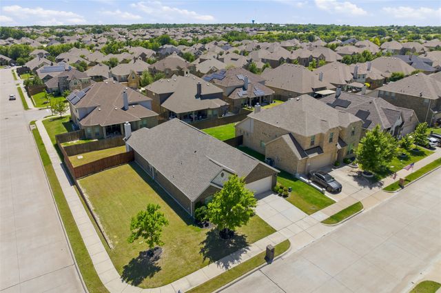 466 Rockaway Drive, Midlothian, TX 76065