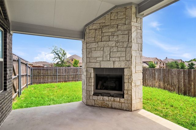 466 Rockaway Drive, Midlothian, TX 76065