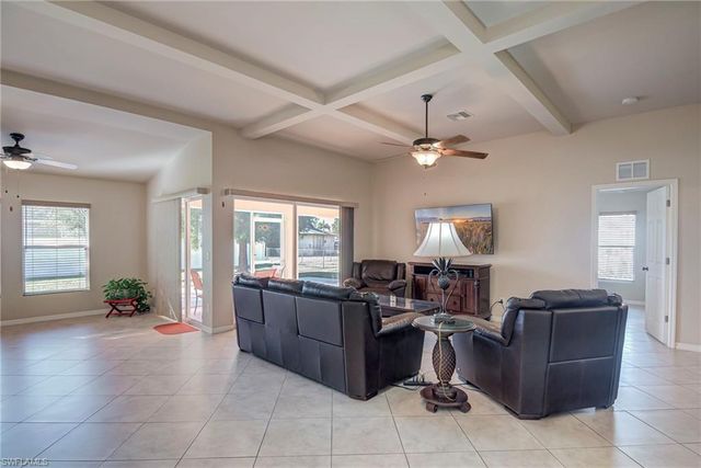 406 SE 22nd ST, Cape Coral, FL 33990