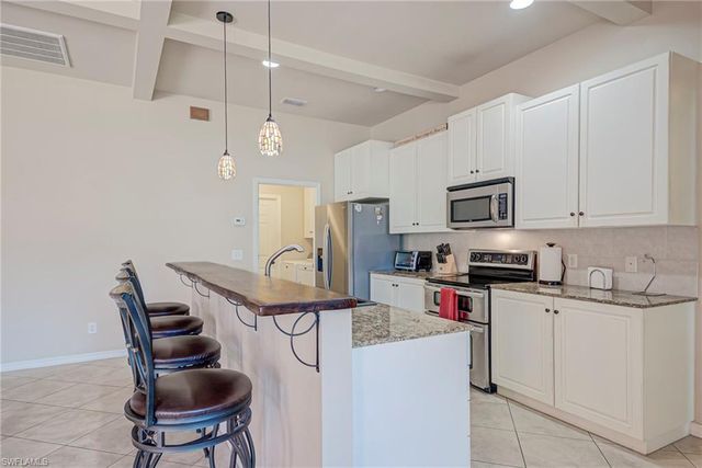 406 SE 22nd ST, Cape Coral, FL 33990