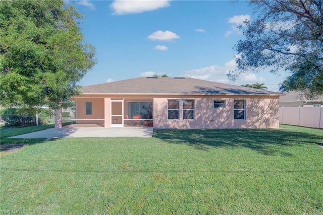406 SE 22nd ST, Cape Coral, FL 33990