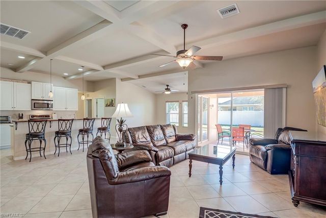 406 SE 22nd ST, Cape Coral, FL 33990