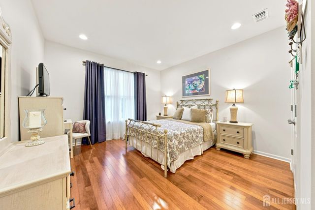 45 Independence Drive, Monroe, NJ 08831