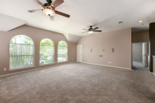 9714 October Glory Lane, Rowlett, TX 75089