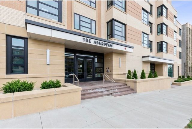 1650 Commonwealth Ave 309, Boston, MA 02135