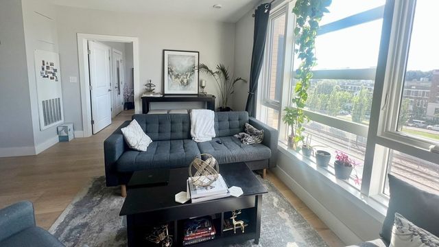 1650 Commonwealth Ave 309, Boston, MA 02135