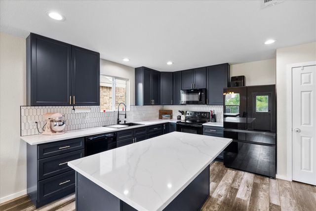 204 Waxberry Drive, Fate, TX 75189