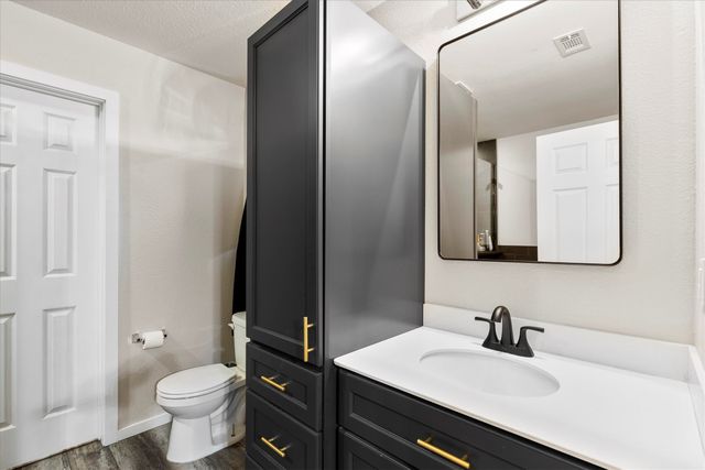 204 Waxberry Drive, Fate, TX 75189