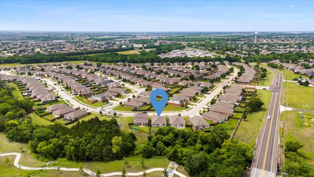 204 Waxberry Drive, Fate, TX 75189