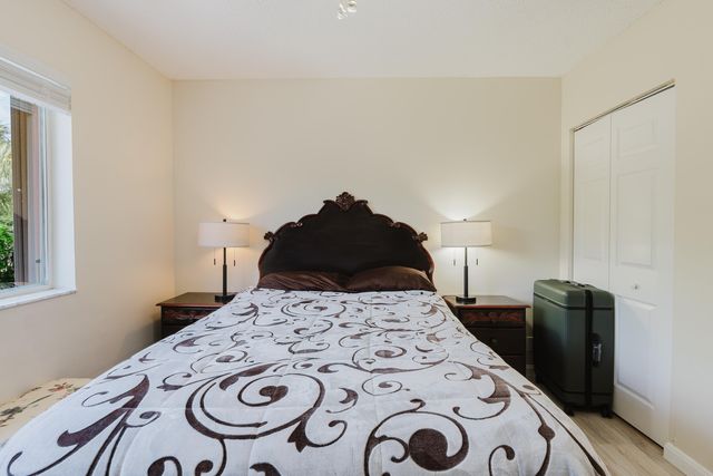 1124 Rialto Drive, Boynton Beach, FL 33436