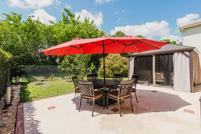 1124 Rialto Drive, Boynton Beach, FL 33436