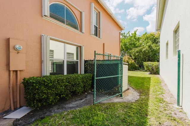 1124 Rialto Drive, Boynton Beach, FL 33436