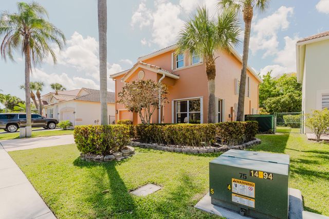 1124 Rialto Drive, Boynton Beach, FL 33436