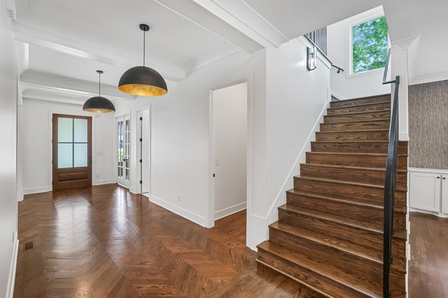 4427 Lealand Ln, Nashville, TN 37204