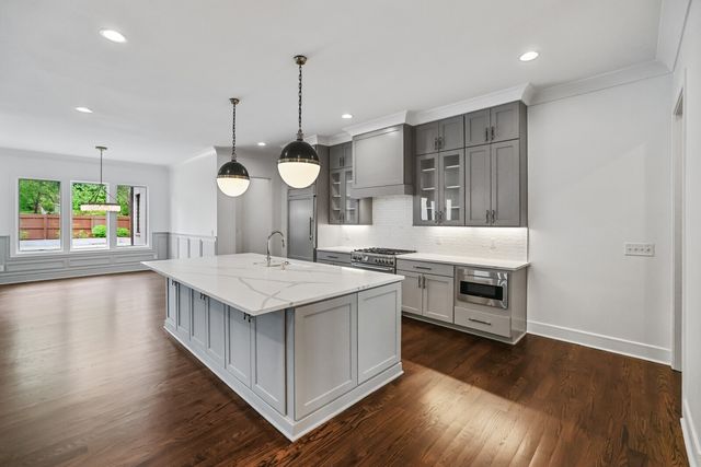 4427 Lealand Ln, Nashville, TN 37204