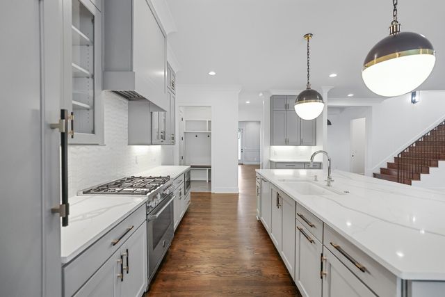 4427 Lealand Ln, Nashville, TN 37204