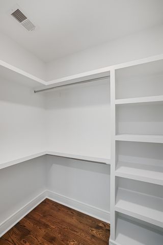 4427 Lealand Ln, Nashville, TN 37204