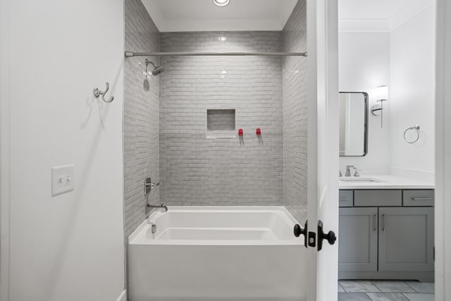 4427 Lealand Ln, Nashville, TN 37204