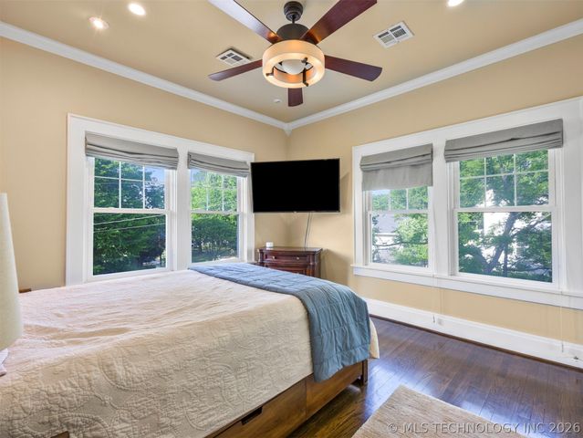 1805 W Easton Street, Tulsa, OK 74127