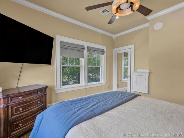 1805 W Easton Street, Tulsa, OK 74127