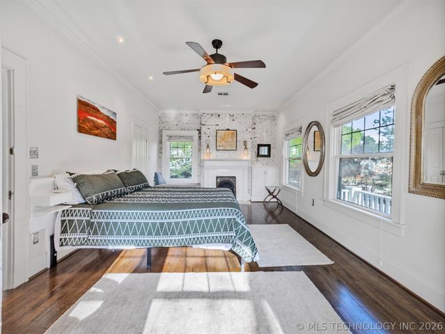1805 W Easton Street, Tulsa, OK 74127
