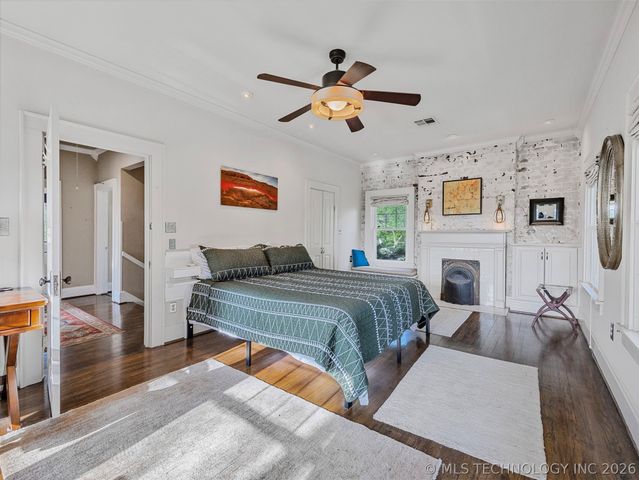 1805 W Easton Street, Tulsa, OK 74127