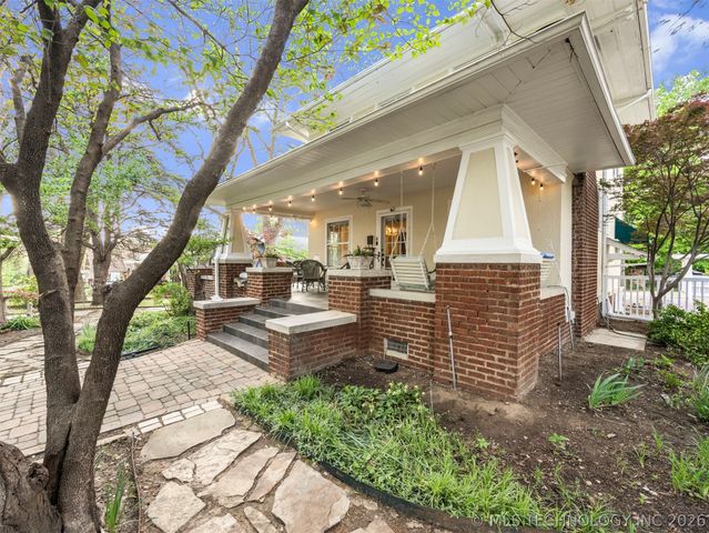 1805 W Easton Street, Tulsa, OK 74127