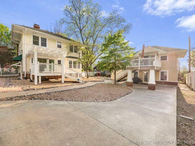 1805 W Easton Street, Tulsa, OK 74127