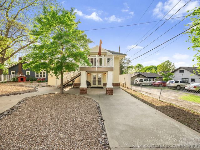 1805 W Easton Street, Tulsa, OK 74127