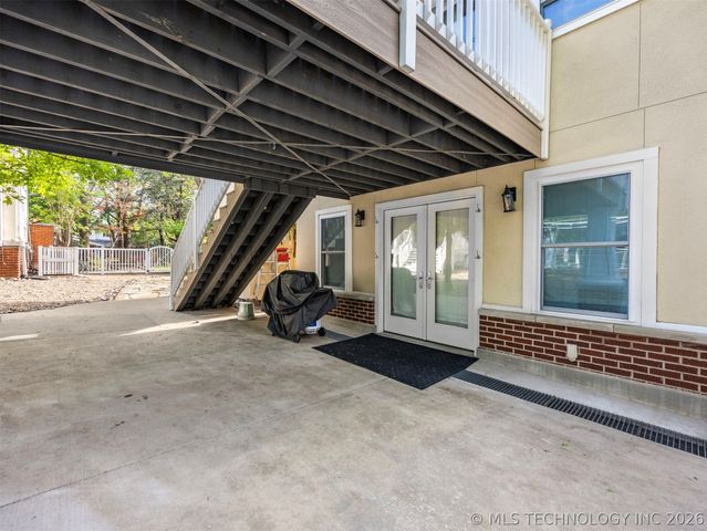 1805 W Easton Street, Tulsa, OK 74127